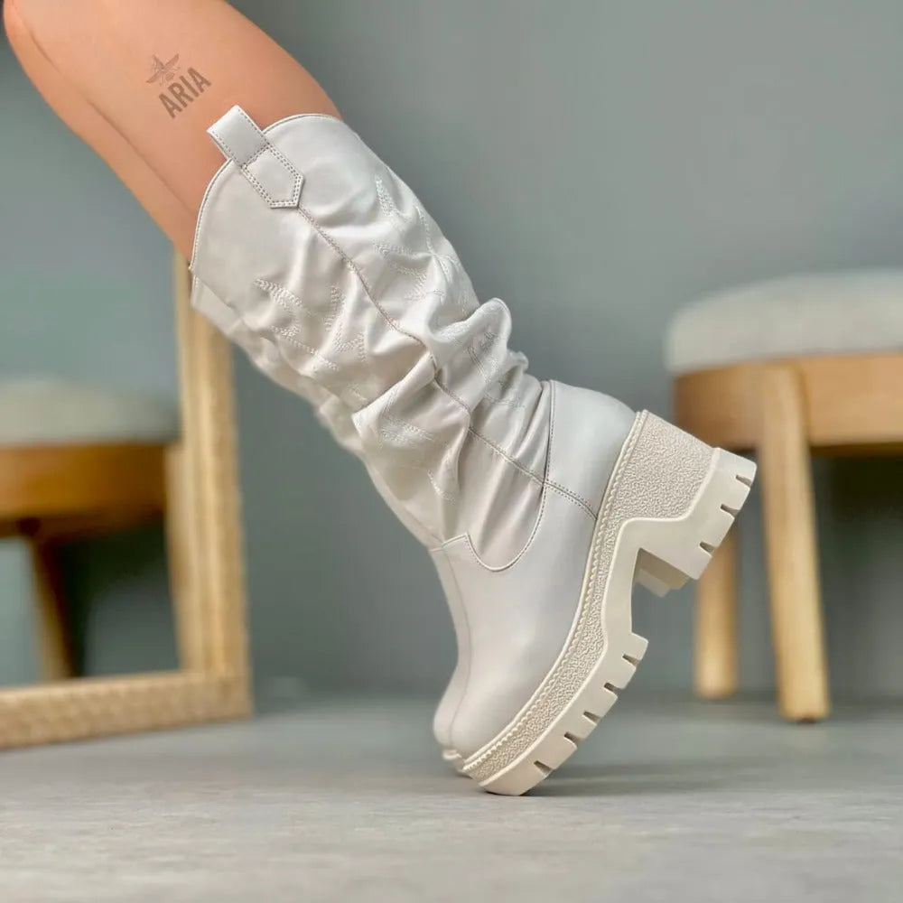 BOTA COACHELLA HUESO