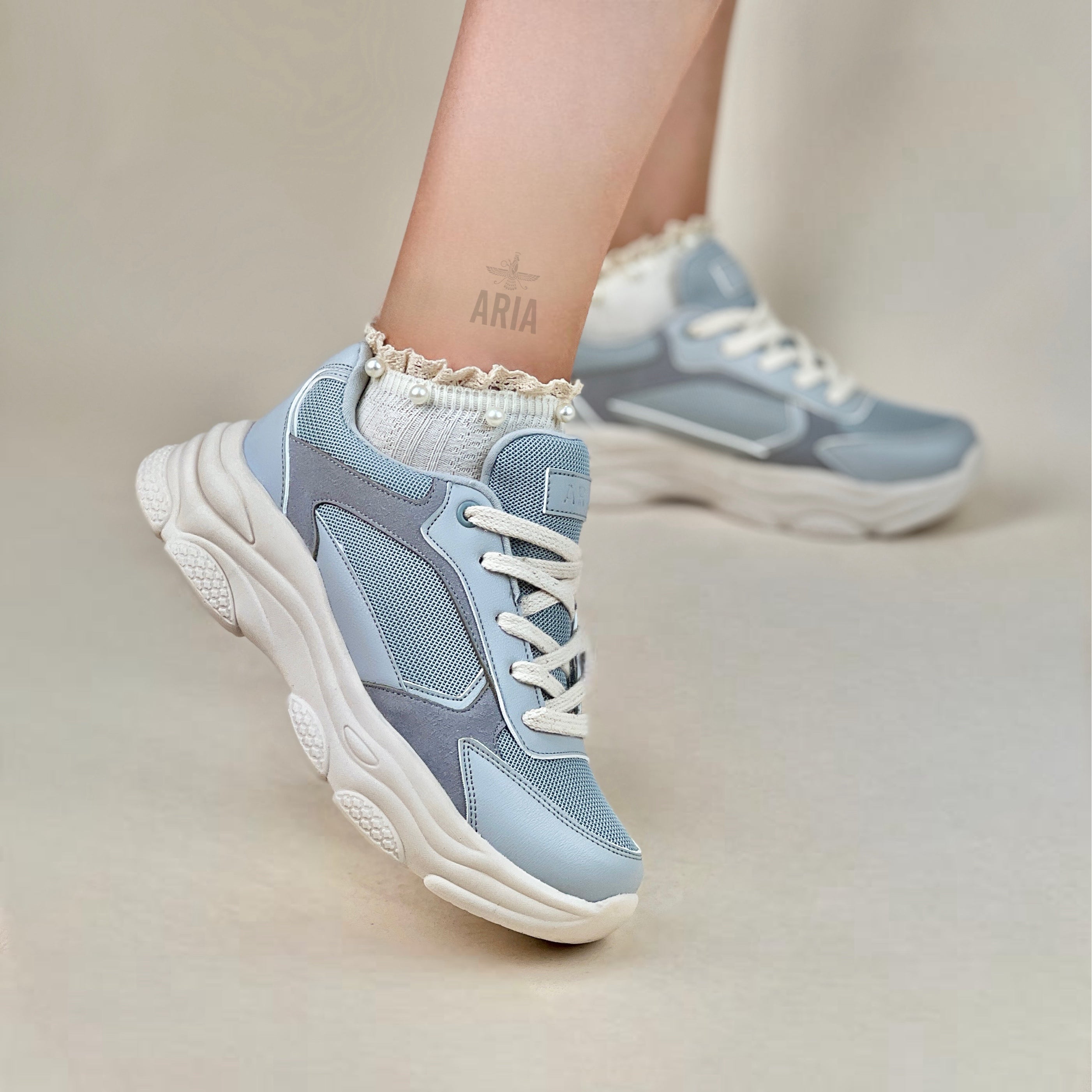 Sneaker Tatiana Plomo