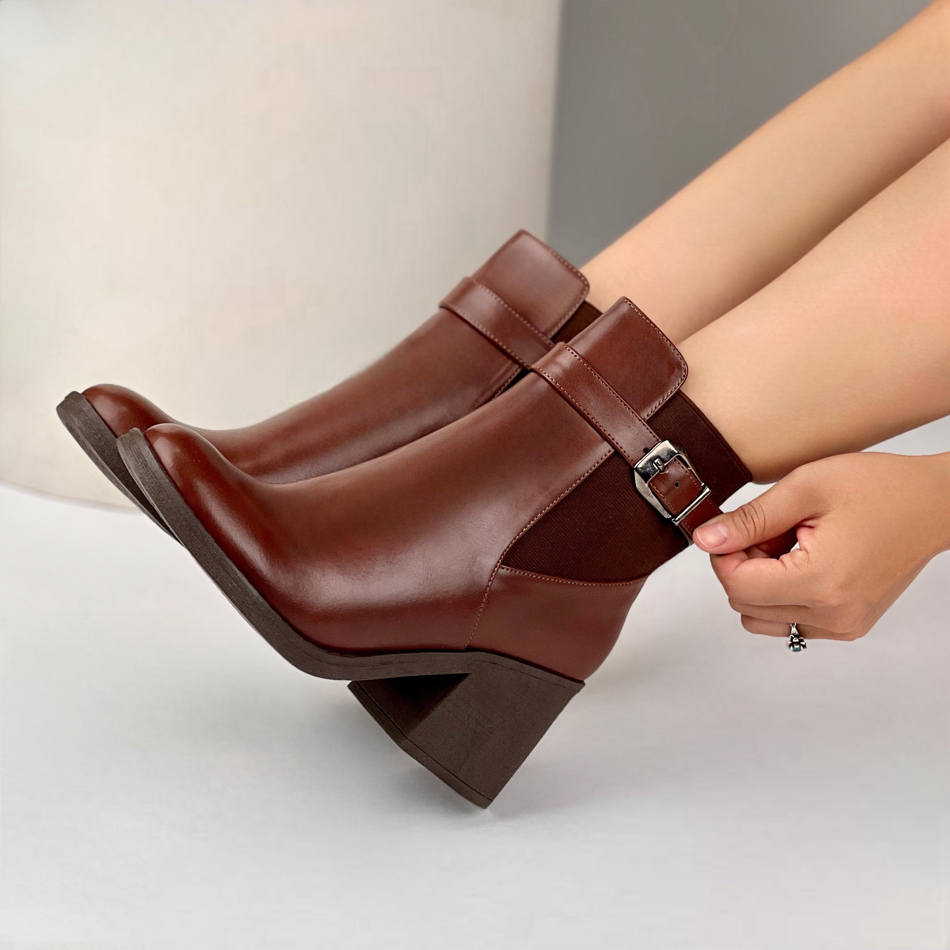 Botín Adriana Kaoba