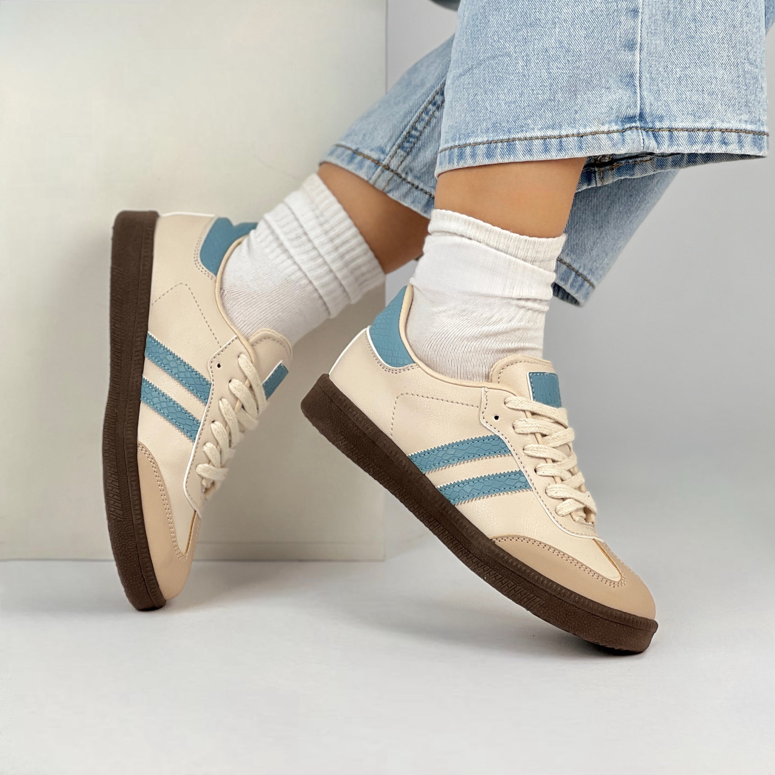 Sneaker Borak Beige/Celeste