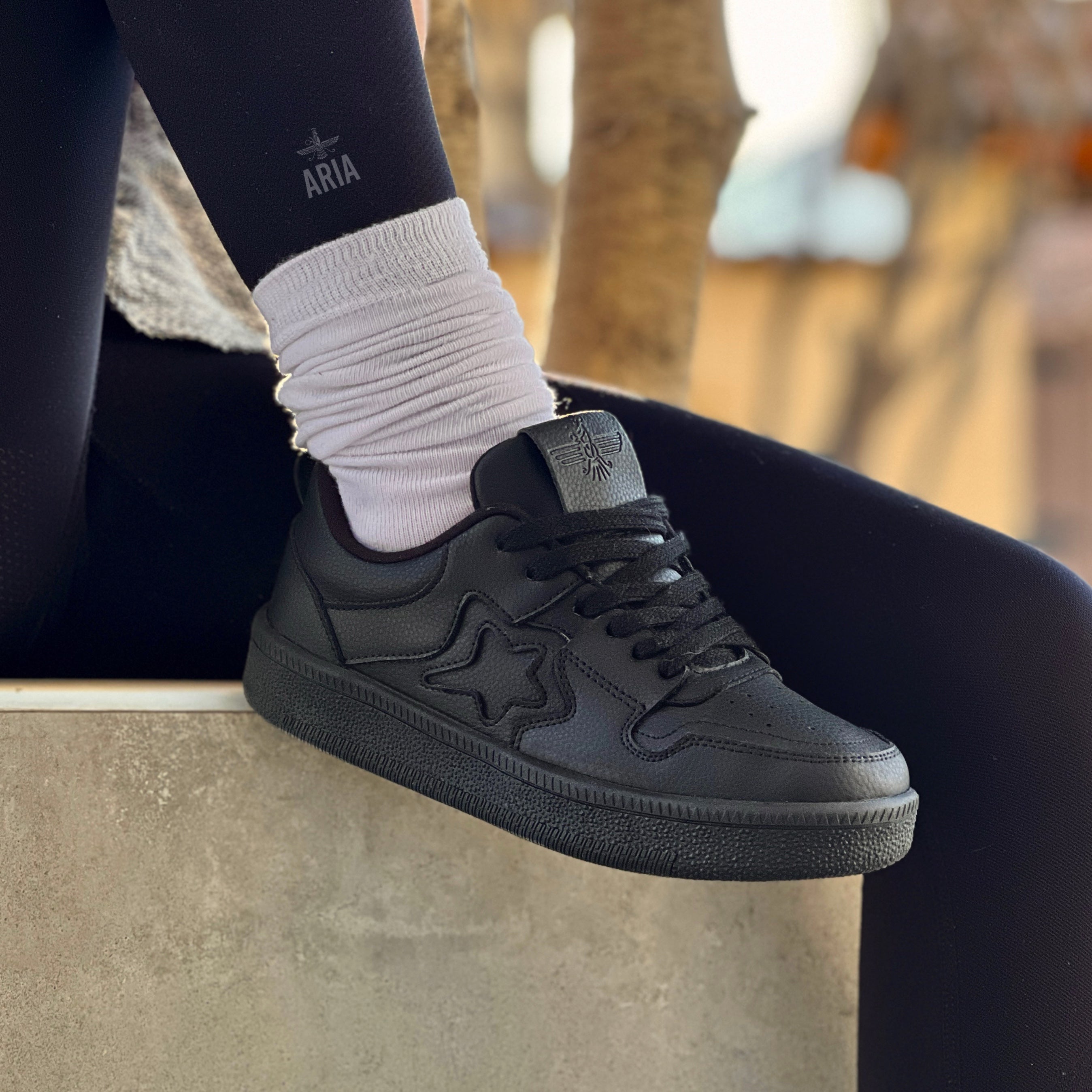 Sneaker Renata Negro