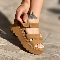 Sandalia Adele Camel