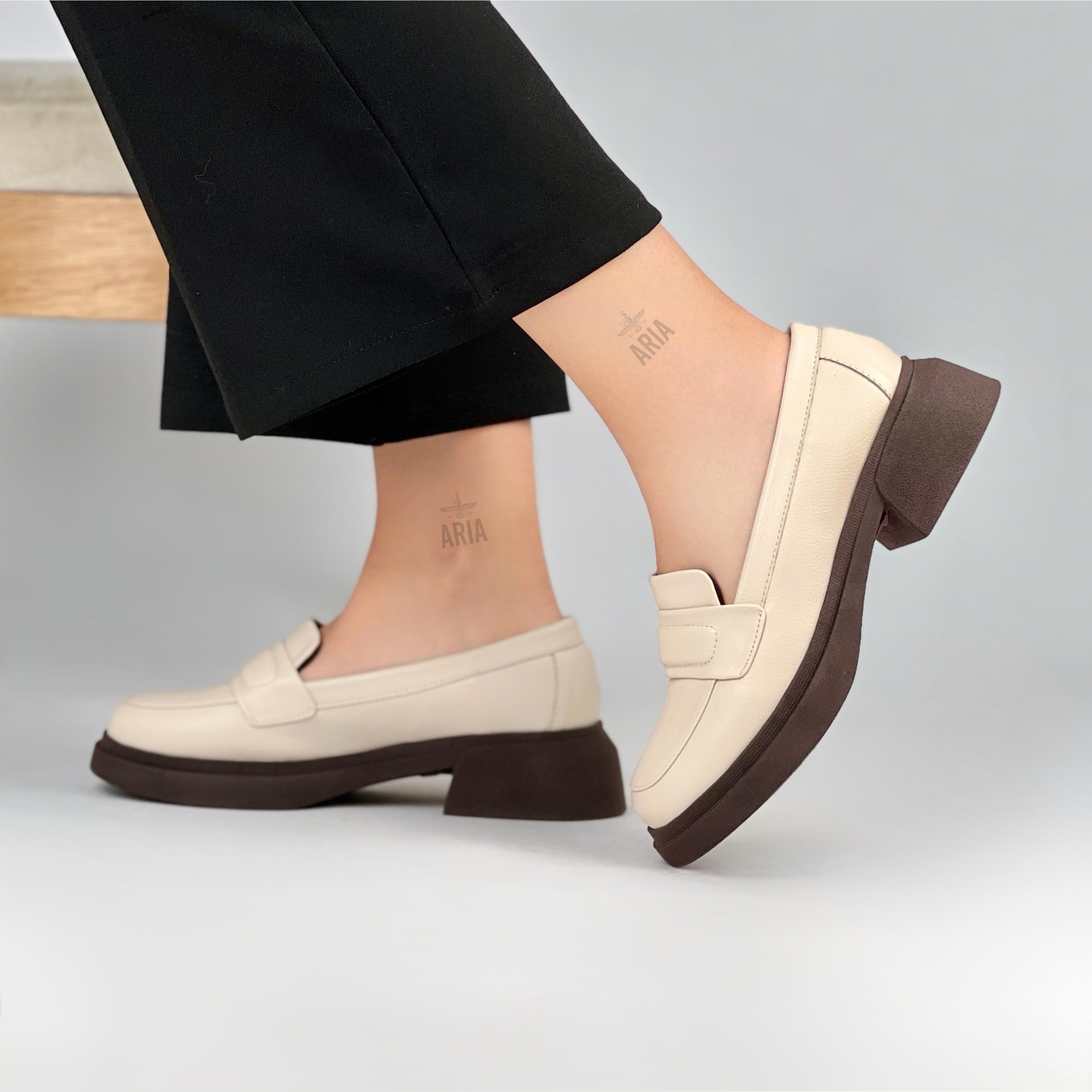 Mocasín Lorena Hueso