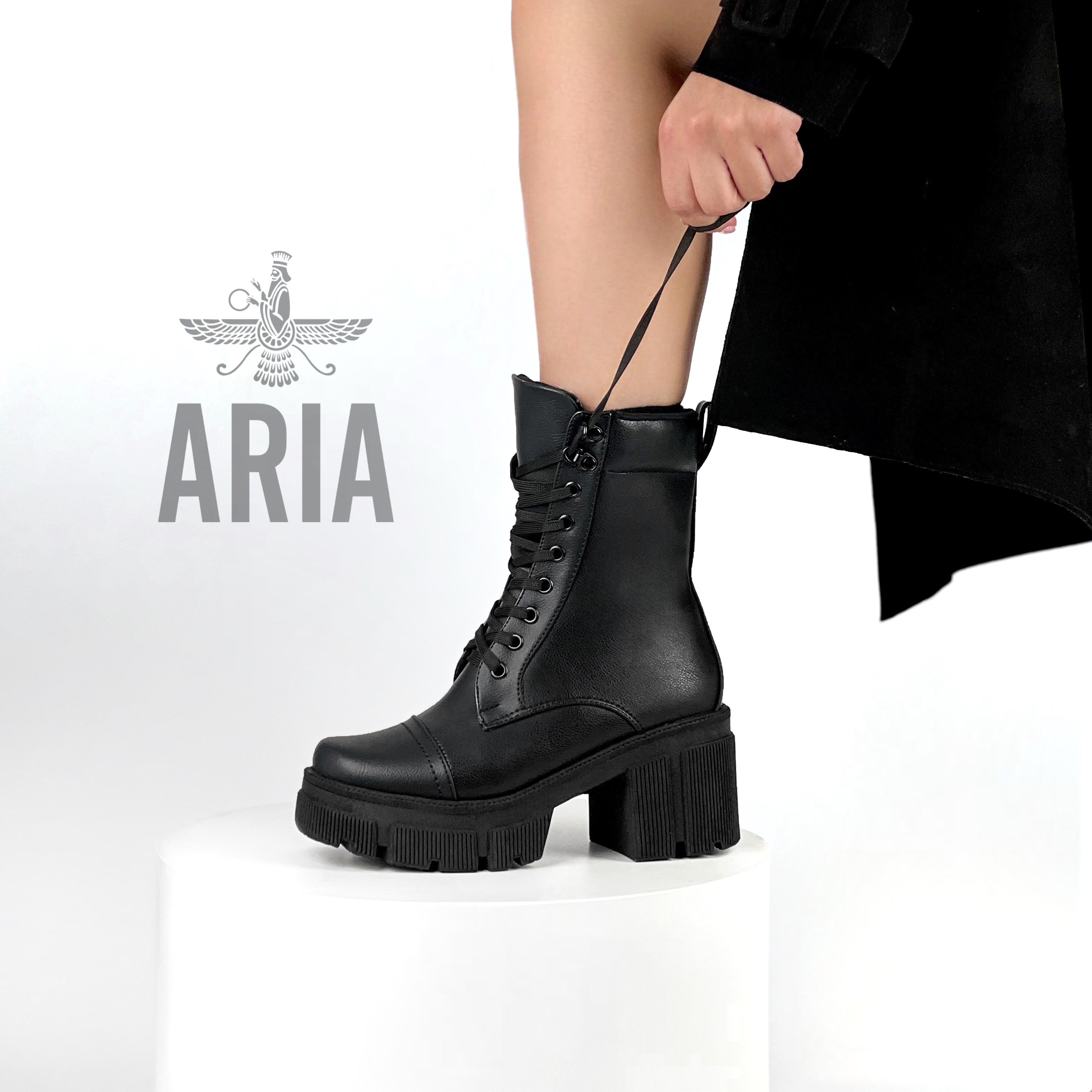 Botín Fedra Negro Mate