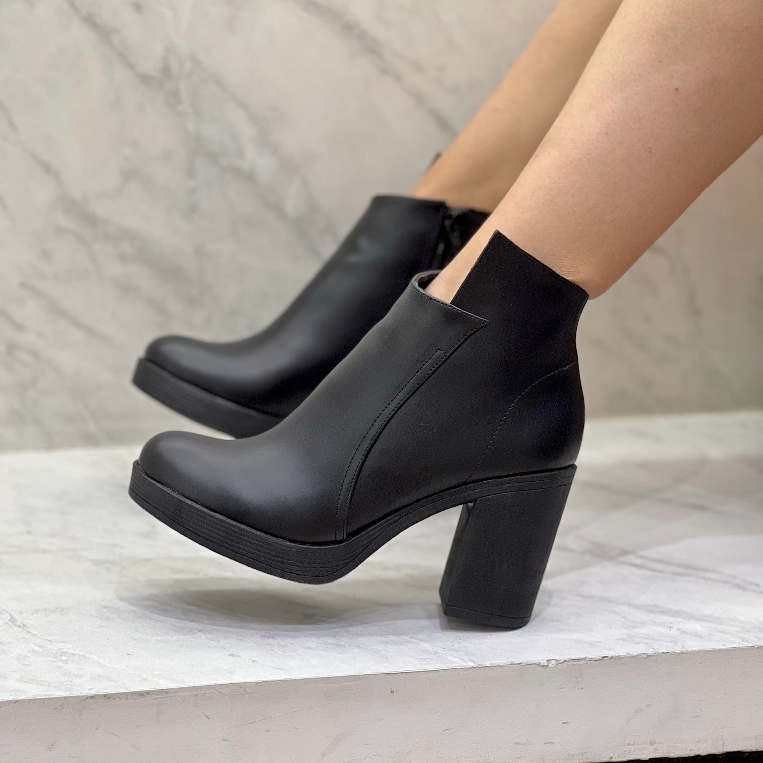 Botín Crystal Negro