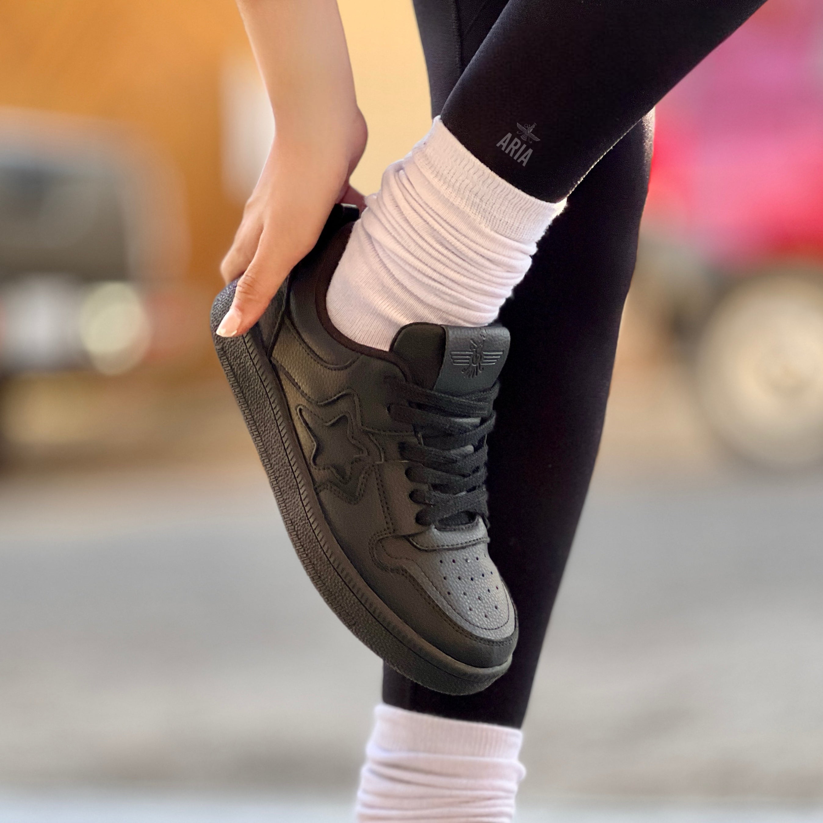 Sneaker Renata Negro