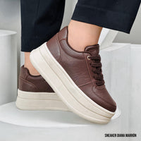 Sneaker Diana Marrón