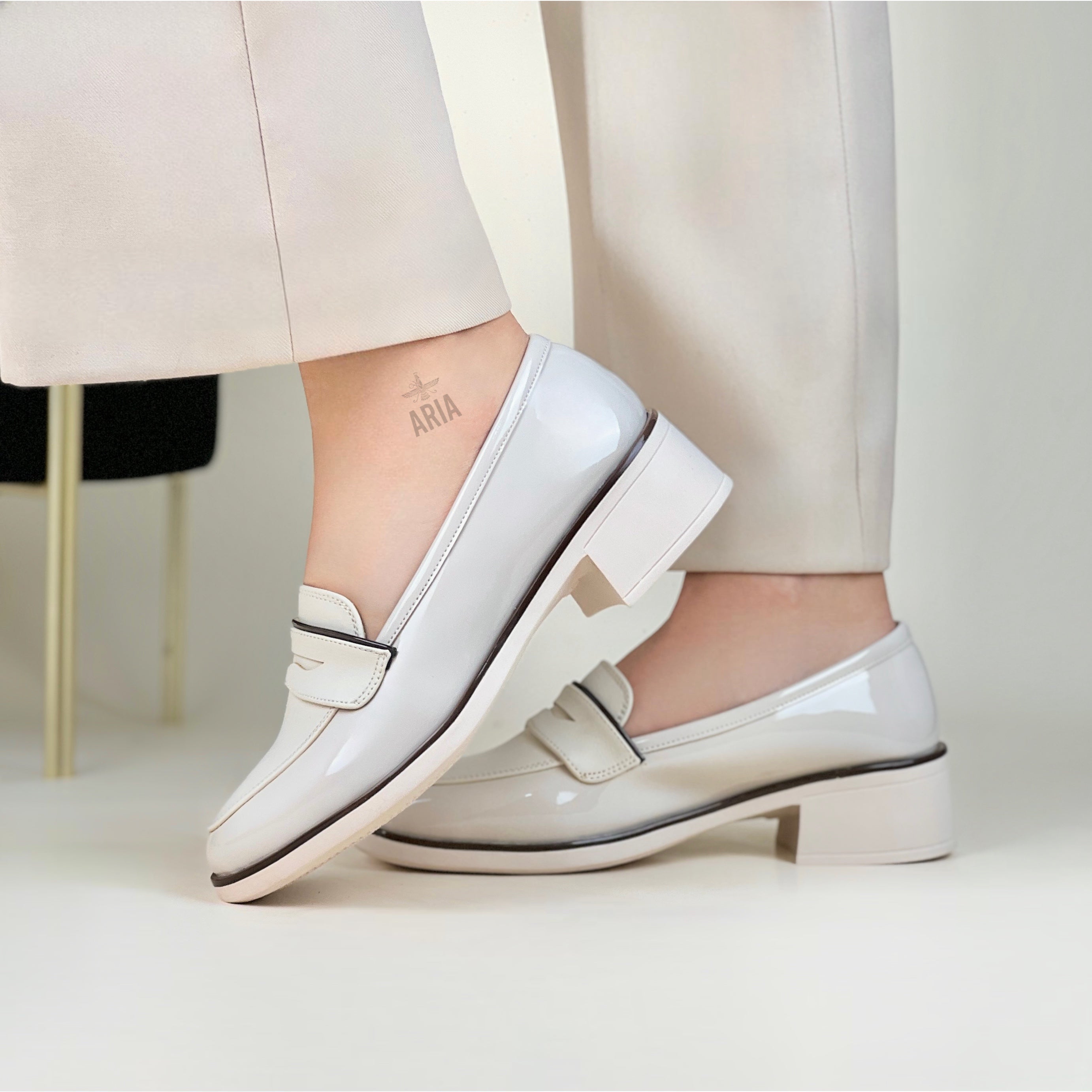 Mocasín Aleska Hueso