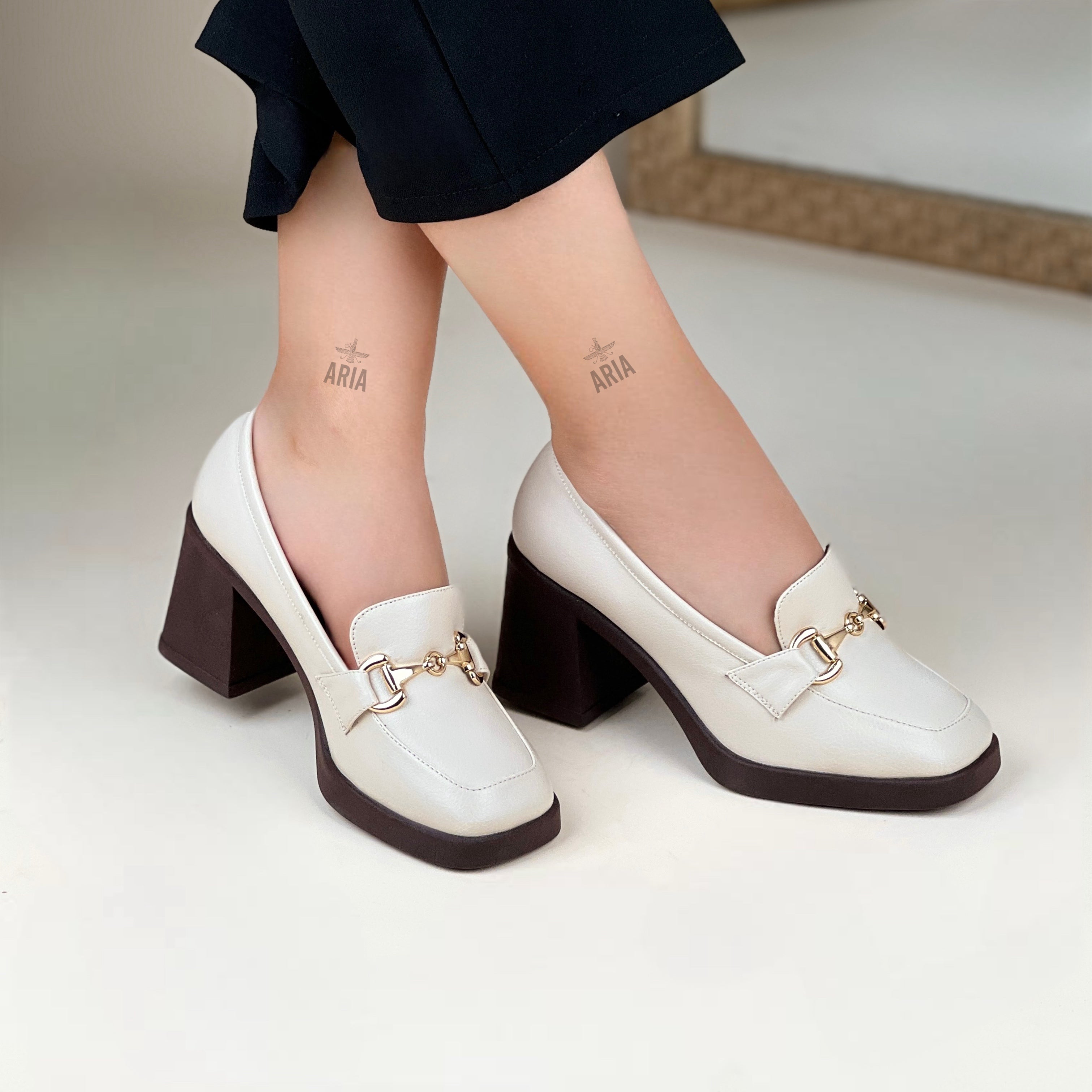 Mocasín Linett Hueso