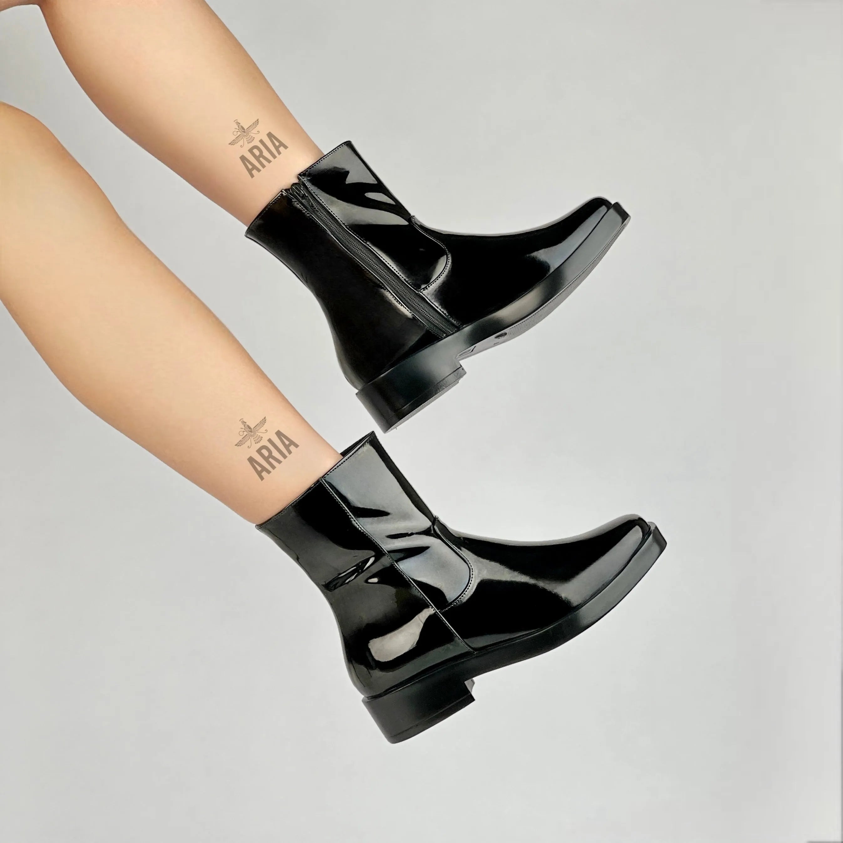 Botin Amira Negro Charol