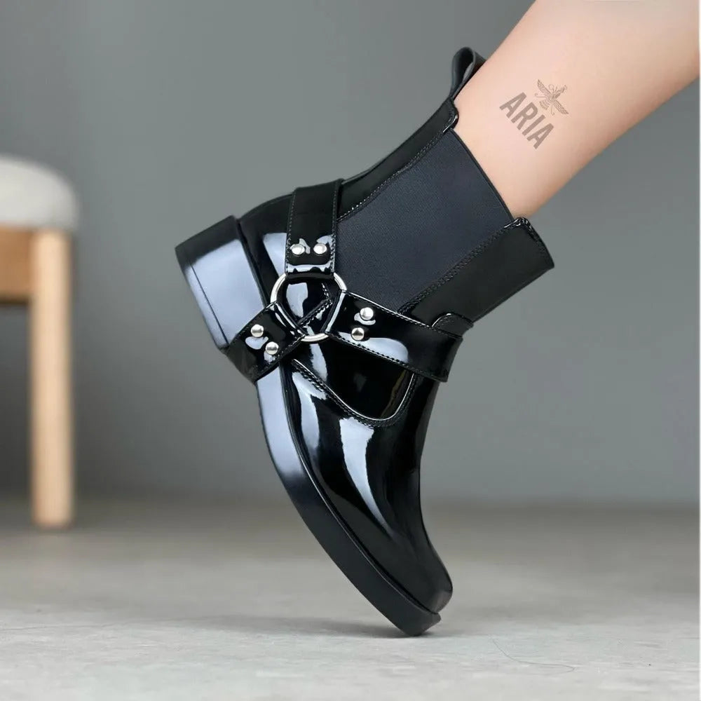 BOTIN DAKOTA NEGRO CHAROL