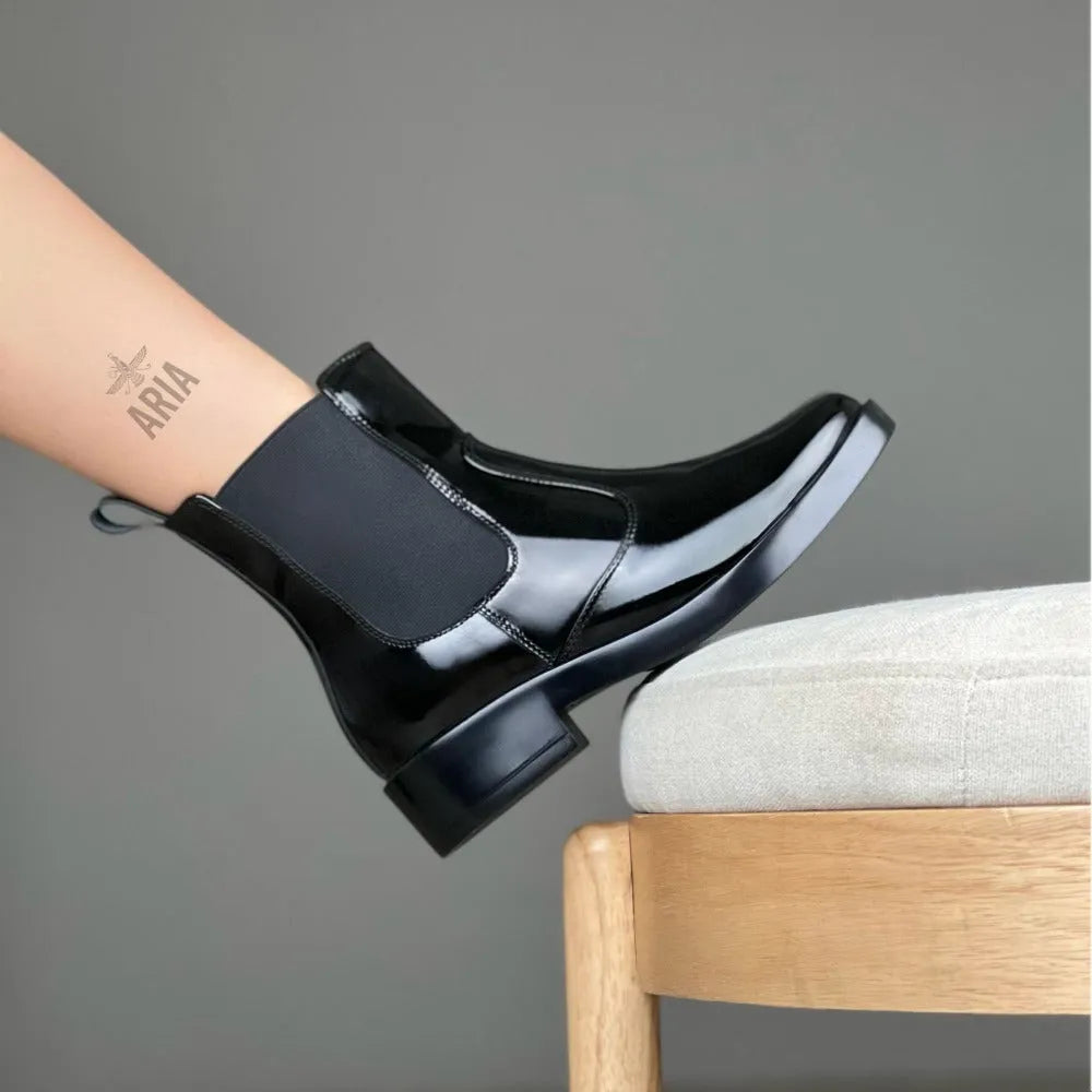 BOTIN DAKOTA NEGRO CHAROL