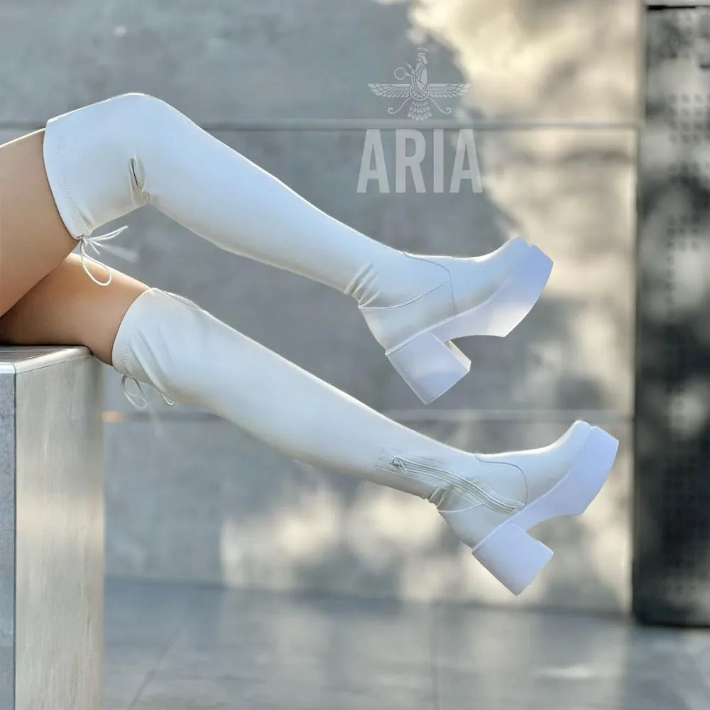 BUCANERA MARIELA BLANCO