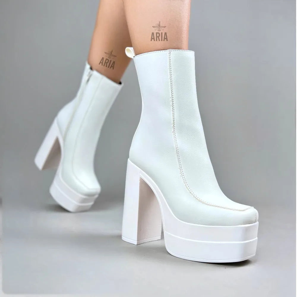 VERSARIA FRANSHESKA BLANCO