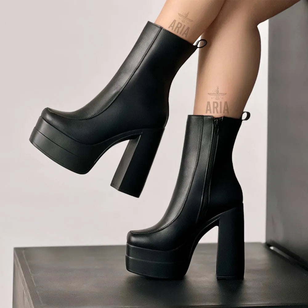 VERSARIA FRANSHESKA MATE