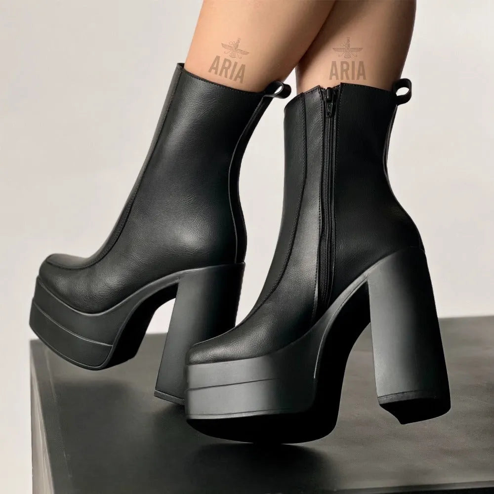 VERSARIA FRANSHESKA MATE