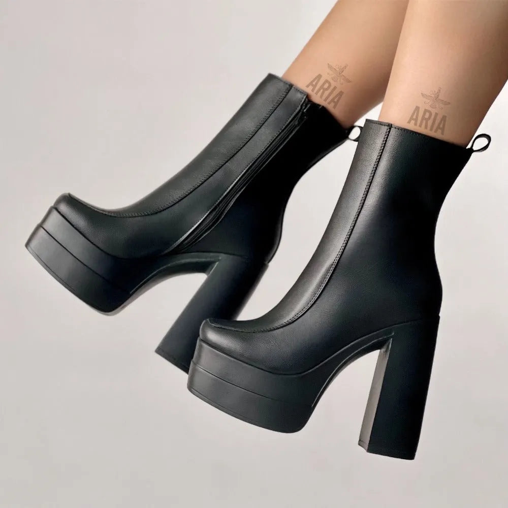 VERSARIA FRANSHESKA MATE