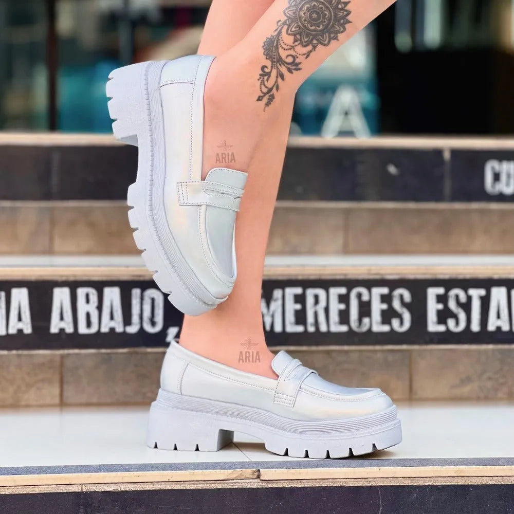 MOCASIN GIOVI PLATEADO