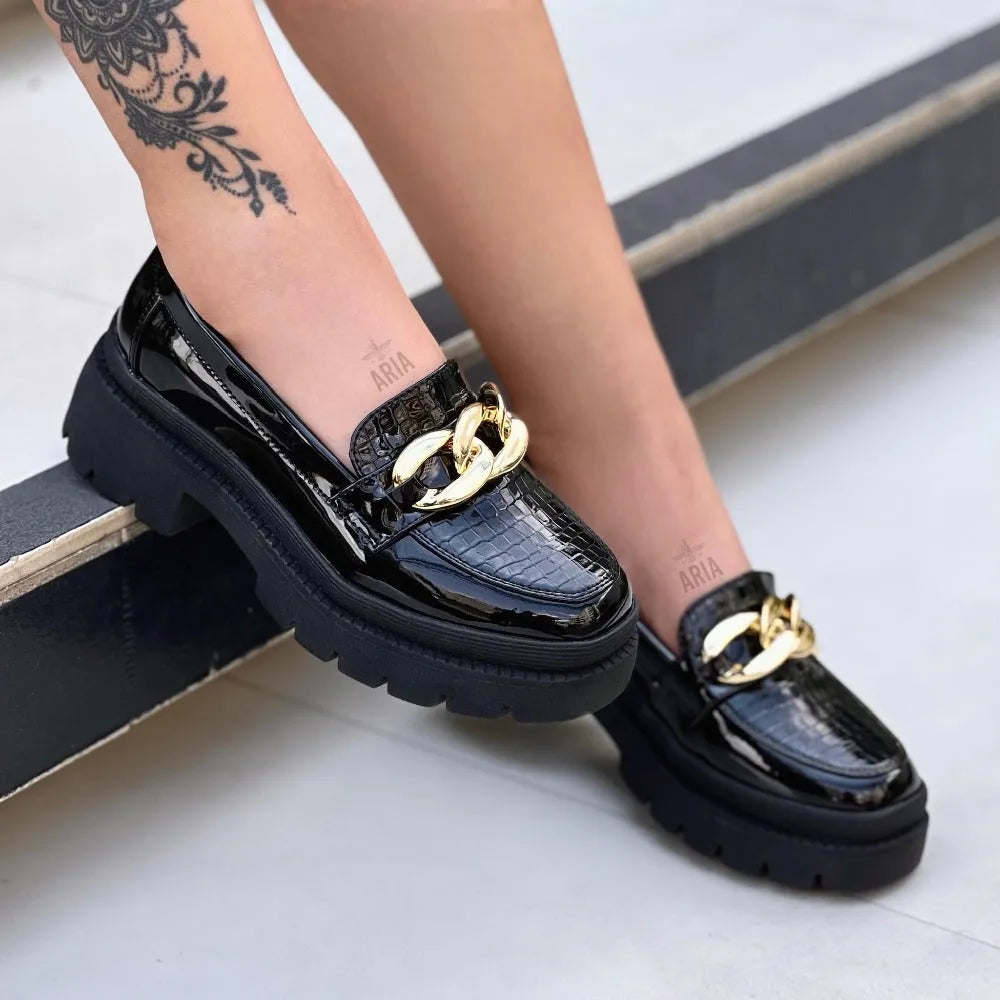 MOCASIN ALEYDA NEGRO CHAROL