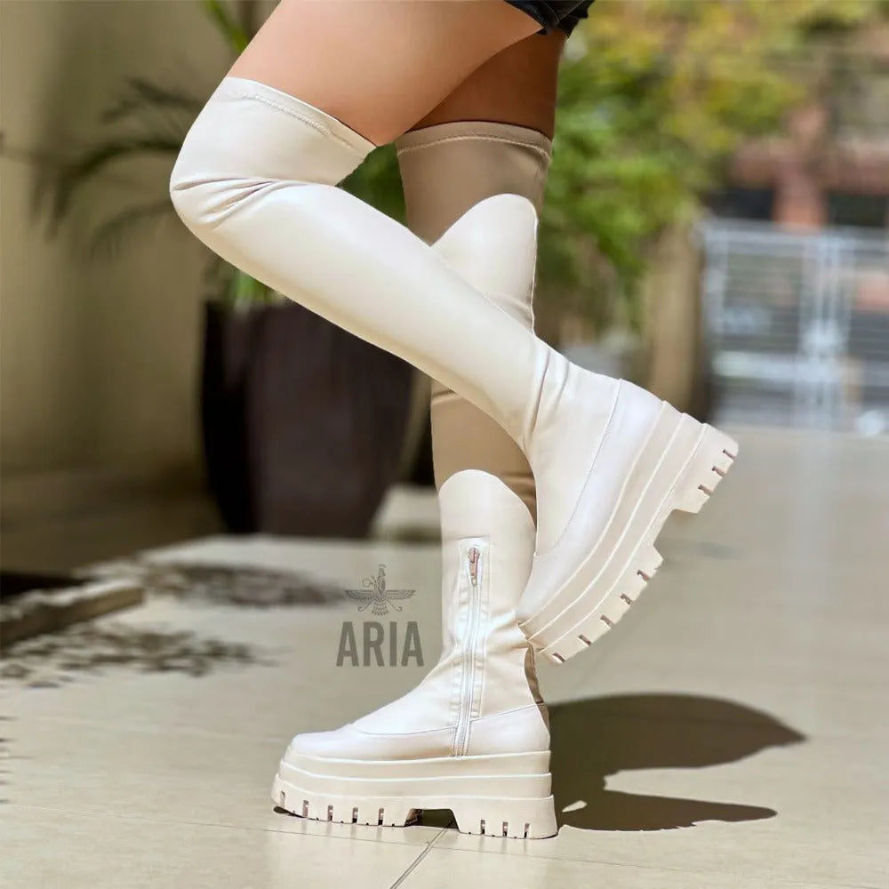 BUCANERA DANA ALMENDRA