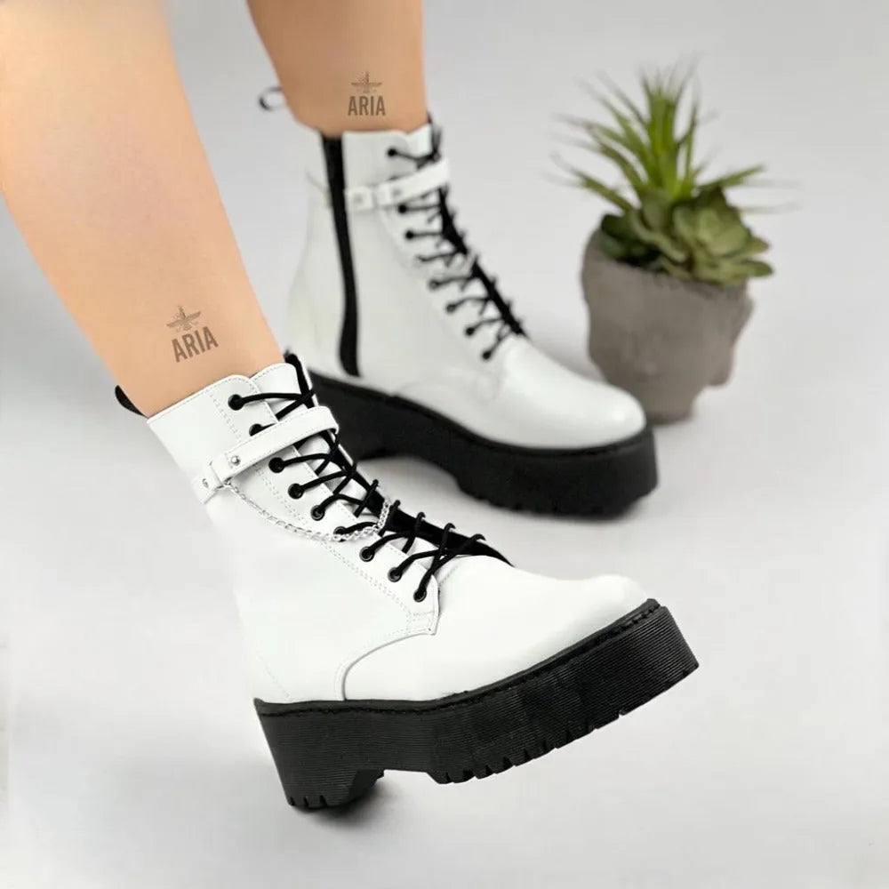 COMBAT PATRICIA BLANCO