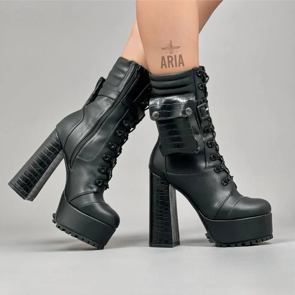 BOTA TERESA NEGRO CUERO