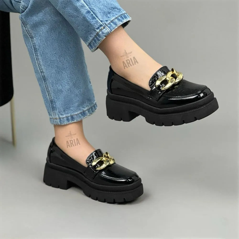 MOCASIN ALEYDA NEGRO CHAROL