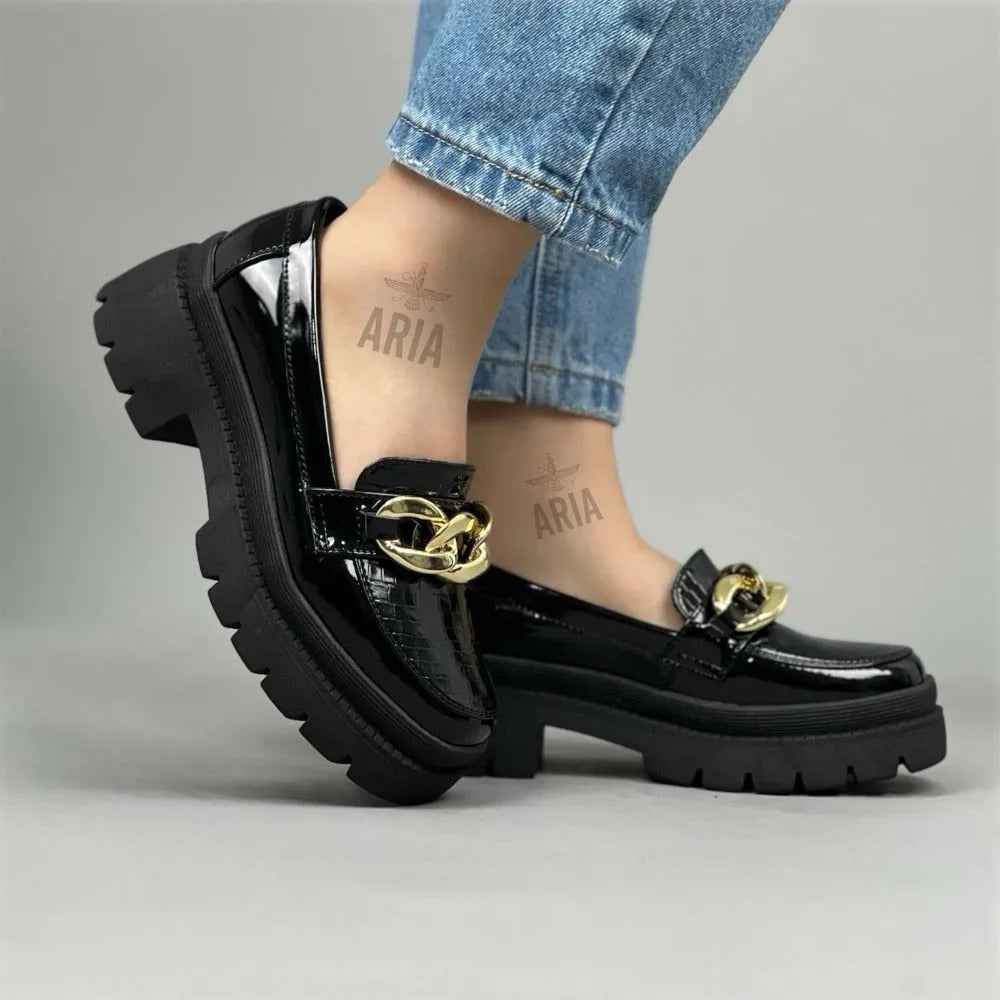 MOCASIN ALEYDA NEGRO CHAROL